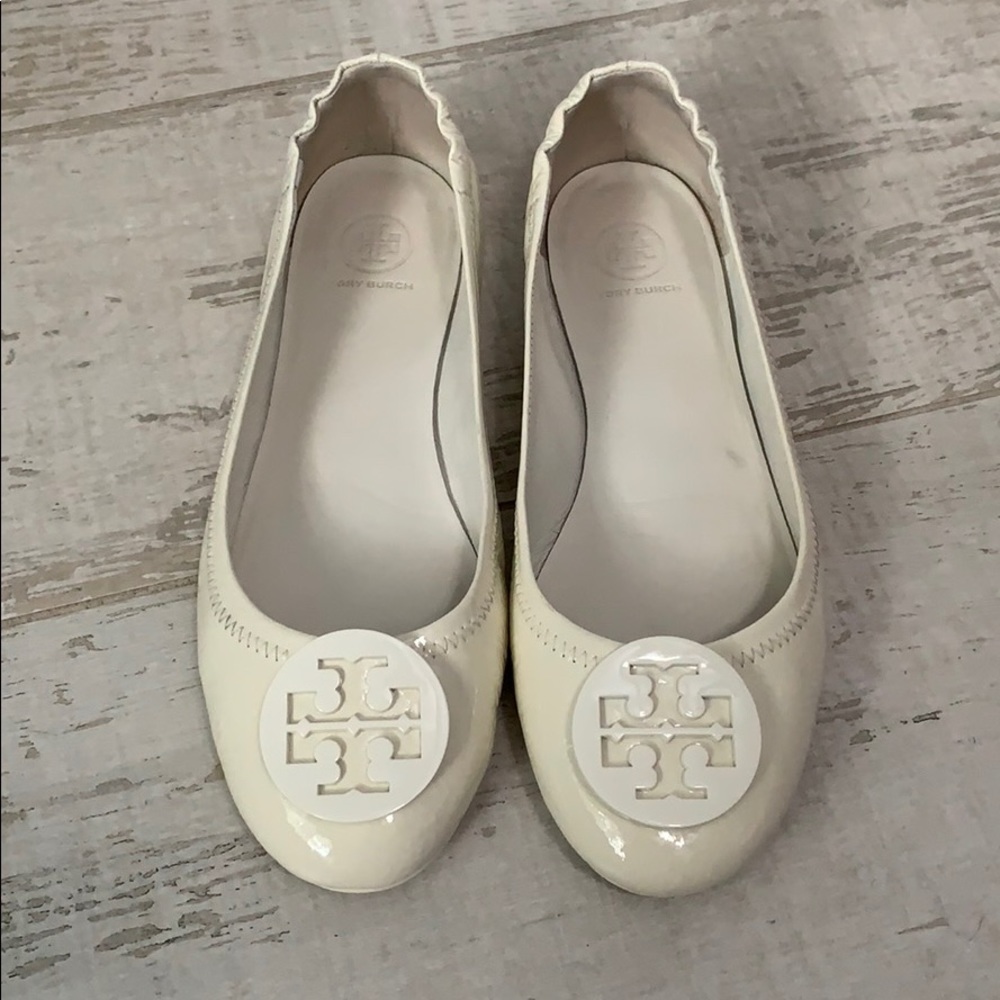 Ivory Tory Burch Minnie Flat 🤍
